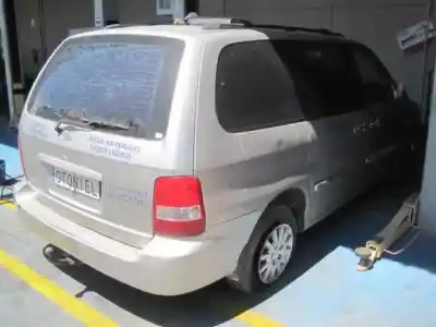 Vehicul casat kia carnival ii 2.9 cdri ex al anului 2002 alimentat j3