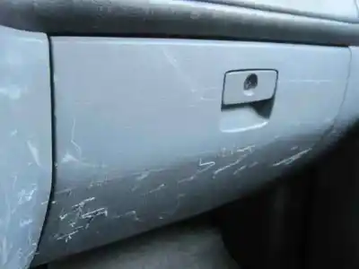 Vehicul casat kia carnival ii 2.9 cdri ex al anului 2002 alimentat j3