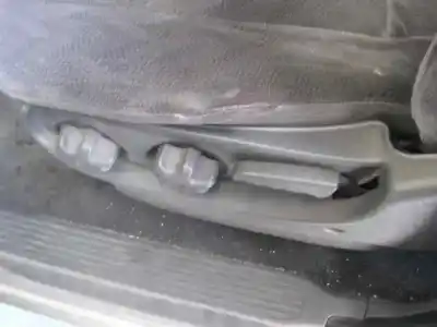 Vehicul casat kia carnival ii 2.9 cdri ex al anului 2002 alimentat j3