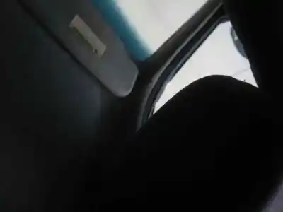 Vehicul casat kia carnival ii 2.9 cdri ex al anului 2002 alimentat j3