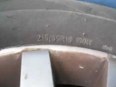 Vehicul casat kia carnival ii 2.9 cdri ex al anului 2002 alimentat j3