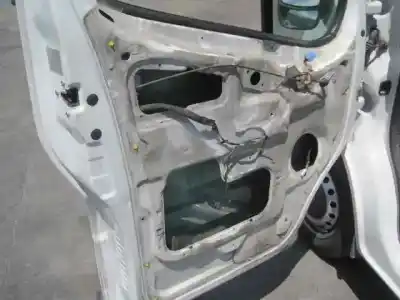 Здавання транспортного засобу opel vivaro furgón/combi (07.2006 =>) furgón 2.7t l1h1 року 2008 потужний m9r e7