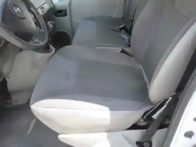 Здавання транспортного засобу opel vivaro furgón/combi (07.2006 =>) furgón 2.7t l1h1 року 2008 потужний m9r e7