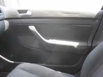 Véhicule à la ferraille volkswagen golf v berlina (1k1) conceptline (e) de l'année 2007 alimenté bdk