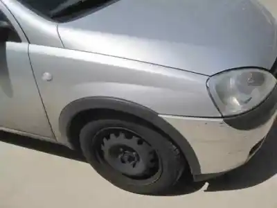 Vehicul casat opel corsa c club al anului 2003 alimentat z10xe