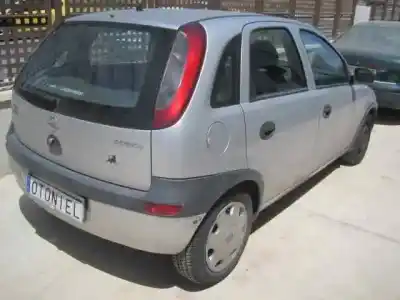 Vehicul casat opel corsa c club al anului 2003 alimentat z10xe