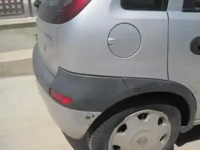 Vehicul casat opel corsa c club al anului 2003 alimentat z10xe