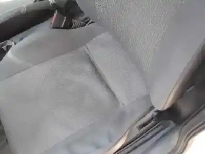 Vehicul casat opel corsa c club al anului 2003 alimentat z10xe