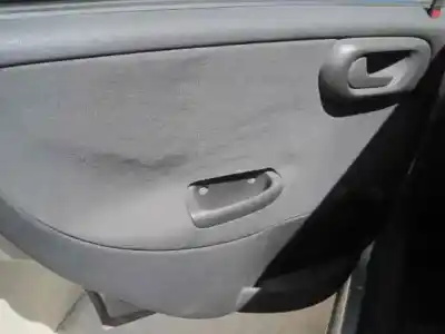 Vehicul casat opel corsa c club al anului 2003 alimentat z10xe