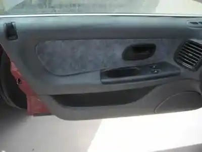 Veicolo di demolizione renault laguna (b56) * dell'anno 1997 alimentato g8t