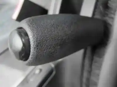 Veicolo di demolizione renault laguna (b56) * dell'anno 1997 alimentato g8t