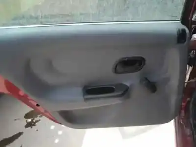 Veicolo di demolizione renault laguna (b56) * dell'anno 1997 alimentato g8t