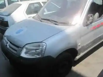 Veículo de Sucata CITROEN BERLINGO FURGONETA/MONOVOLUMEN (B9) 1.6 HDi / BlueHDi 75 do ano 2007 alimentado 9HW