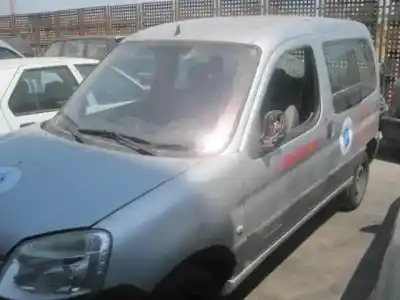 Veículo de Sucata citroen berlingo furgoneta/monovolumen (b9) 1.6 hdi / bluehdi 75 do ano 2007 alimentado 9hw