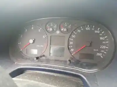 Здавання транспортного засобу audi a3 (8l) 1.8 ambiente року 2001 потужний apg