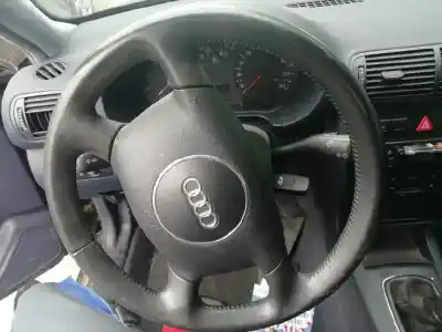 Здавання транспортного засобу audi a3 (8l) 1.8 ambiente року 2001 потужний apg