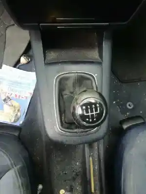 Здавання транспортного засобу audi a3 (8l) 1.8 ambiente року 2001 потужний apg