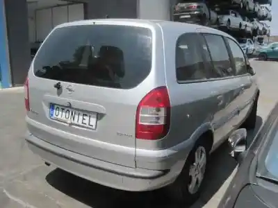 Scrapping Vehicle opel zafira a blue line of the year 2005 powered y22dtr