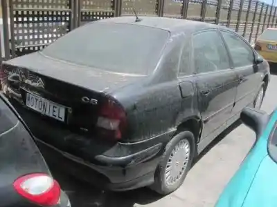 Vehicul casat citroen c5 berlina 2.2 hdi vivace al anului 2003 alimentat 4hx