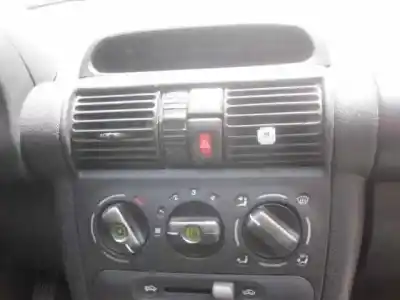 Vehicul casat opel corsa b sport al anului 1997 alimentat x14xe