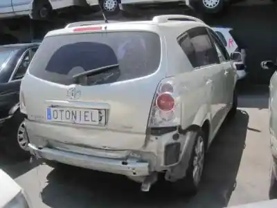 Scrapping Vehicle toyota corolla verso (r1) 2.2 d-4d sol of the year 2006 powered 2adftv