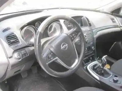 Hurda Aracı opel insignia berlina cosmo yılın 2011 güçlü a20dth