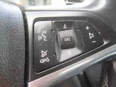Hurda Aracı opel insignia berlina cosmo yılın 2011 güçlü a20dth