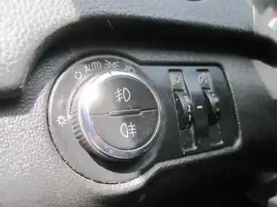 Hurda Aracı opel insignia berlina cosmo yılın 2011 güçlü a20dth