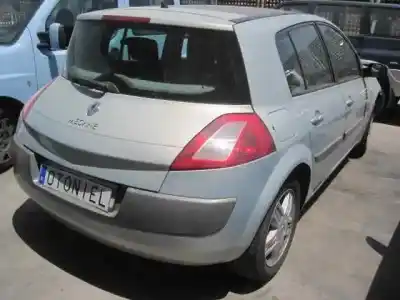Здавання транспортного засобу renault megane ii classic berlina confort dynamique року 2003 потужний f9q b8