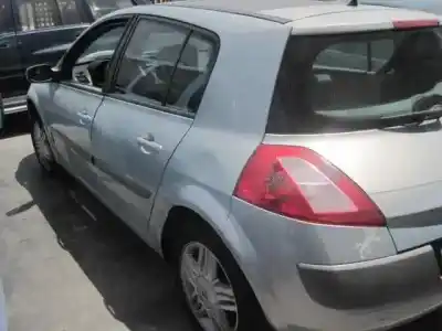 Здавання транспортного засобу renault megane ii classic berlina confort dynamique року 2003 потужний f9q b8