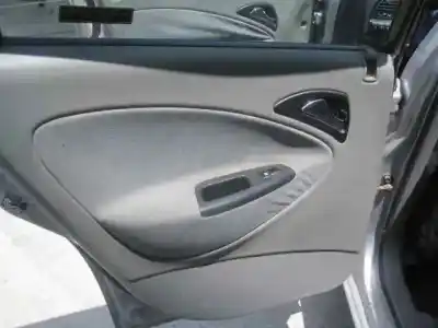 Здавання транспортного засобу daewoo nubira berlina sx року 2000 потужний a16dms