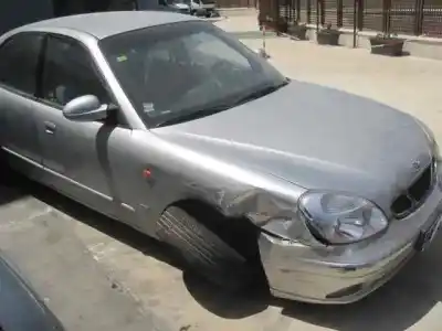 Здавання транспортного засобу daewoo nubira berlina sx року 2000 потужний a16dms