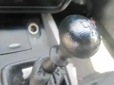 Здавання транспортного засобу daewoo nubira berlina sx року 2000 потужний a16dms