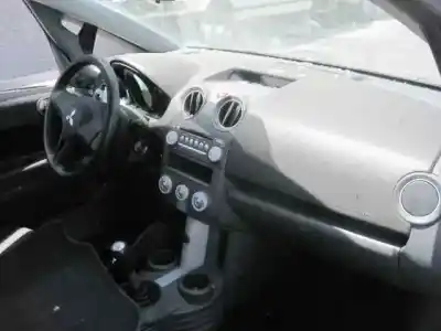 Veicolo di demolizione mitsubishi colt berlina 5 (z30a) 1.1 cat dell'anno 2007 alimentato 134910
