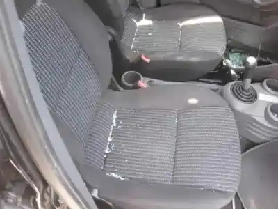 Veicolo di demolizione mitsubishi colt berlina 5 (z30a) 1.1 cat dell'anno 2007 alimentato 134910