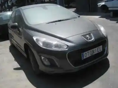 Veicolo di demolizione peugeot 308 active dell'anno 2012 alimentato 9hp