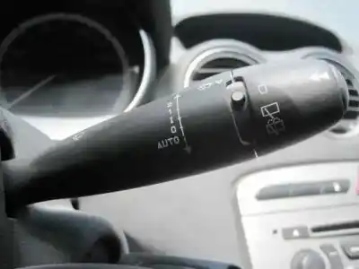 Veicolo di demolizione peugeot 308 active dell'anno 2012 alimentato 9hp