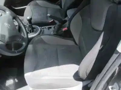 Veicolo di demolizione peugeot 308 active dell'anno 2012 alimentato 9hp