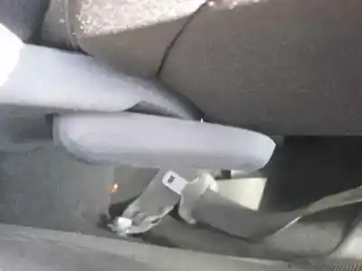 Veicolo di demolizione peugeot 308 active dell'anno 2012 alimentato 9hp