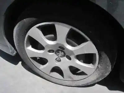 Veicolo di demolizione peugeot 308 active dell'anno 2012 alimentato 9hp