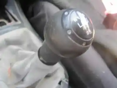 Véhicule à la ferraille seat ibiza (6l1) cool de l'année 2002 alimenté atd