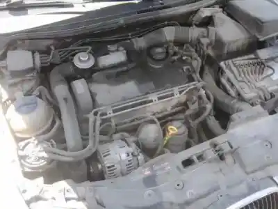 Véhicule à la ferraille seat ibiza (6l1) cool de l'année 2002 alimenté atd