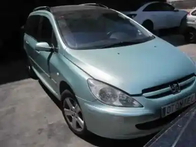 Véhicule à la ferraille peugeot 307 break / sw (s1) break xs de l'année 2004 alimenté 9hy