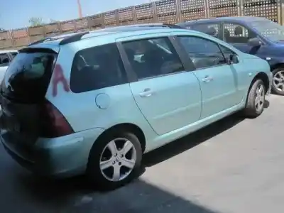 Véhicule à la ferraille peugeot 307 break / sw (s1) break xs de l'année 2004 alimenté 9hy