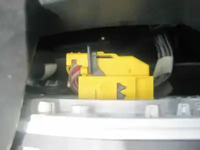 Veicolo di demolizione peugeot 206 4-trg. xt dell'anno 2006 alimentato kfw(tu3jp)