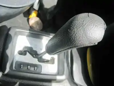Veicolo di demolizione peugeot 206 4-trg. xt dell'anno 2006 alimentato kfw(tu3jp)