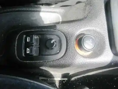 Veicolo di demolizione peugeot 206 4-trg. xt dell'anno 2006 alimentato kfw(tu3jp)
