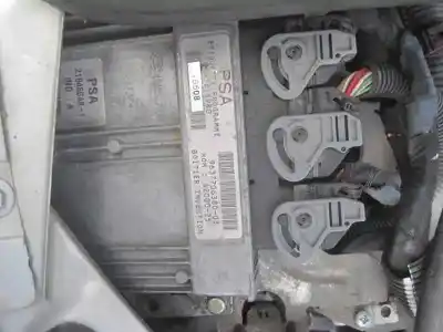 Veicolo di demolizione peugeot 206 4-trg. xt dell'anno 2006 alimentato kfw(tu3jp)