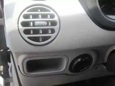 Здавання транспортного засобу renault kangoo (f/kc0) authentique року 2007 потужний k9k v7