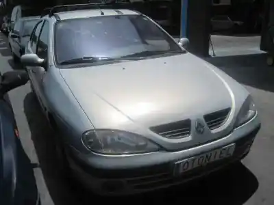 Здавання транспортного засобу renault megane i fase 2 classic (la..) 1.9 dti diesel року 2001 потужний f9q q7